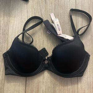 Brand new Victoria secret bra